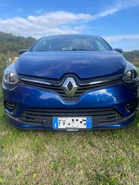 Renault Clio IV Moschino Life TCe 75