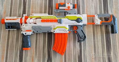 Nerf Modulus con accessori e dardi
