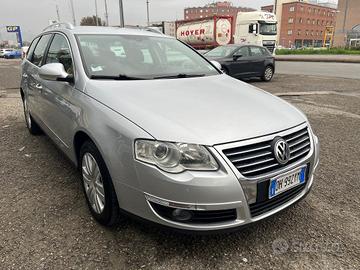 VOLKSWAGEN Passat 2.0 170CV DSG UNICO PROP.