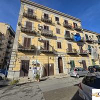 MONTEPELLEGRINO. APPARTAMENTO RISTRUTTURATO