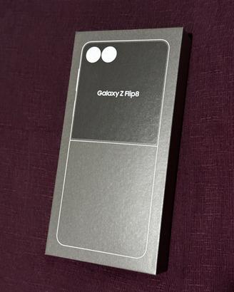 Samsung Galaxy Z Flip8 - Nuovo Sigillato