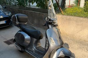 Vespa 200 Gt