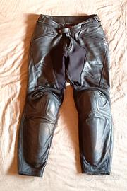 Pantaloni in pelle da moto