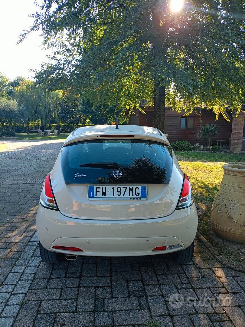 Lancia Ypsilon 2019 photo 2