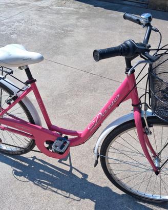 BICI DA PASSEGGIO FEMMINILE  DA 26" FUCSIA