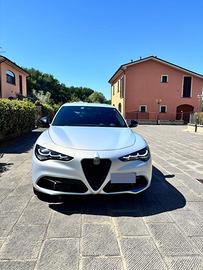 ALFA ROMEO STELVIO COMPETIZIONE FULL OPTIONAL