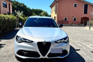 ALFA ROMEO STELVIO COMPETIZIONE FULL OPTIONAL