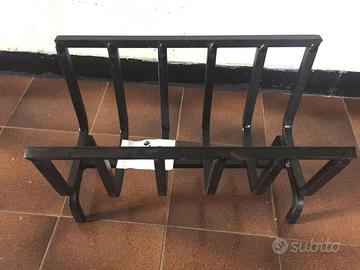 brucia legna per camino