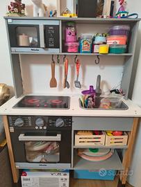 Cucina Miele in legno