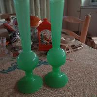 Coppia di vasi in opalino verde