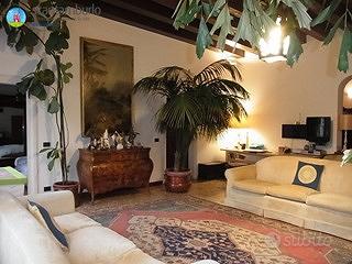 Attico di Lusso nel Cuore di Padova, Zona Carmine