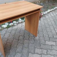 Mobili armadio scrivania libreria