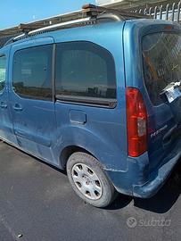 ricambi Peugeot partner 1.6hdi