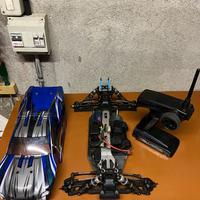 Buggy - Montster - Truggy VRX Sword XXX + Ricambi
