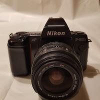 Fotocamera Nikon F801 + custodia subacquea Nexus