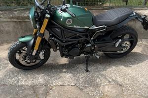 Benelli leoncino 800