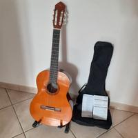 Chitarra Classica Yamaha CS40 3/4 + Accessori