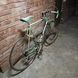 Bianchi da corsa x persone alte,tutta originale.