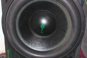Subwoofer 38 cm