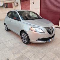 Lancia Ypsilon 1.2 69 CV 5 porte GPL Ecochic Gold