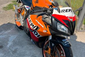 CBR 1000 RR