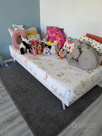letto singolo con materasso 