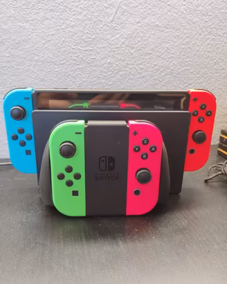 Nintendo switch + 2° controller + giochi 