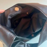 Borsa a spalla nera Nakamoto