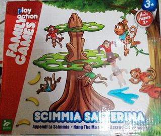 Scimmia salterina – Play Action