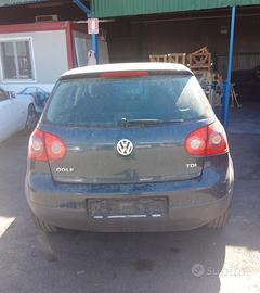 RICAMBI USATI AUTO VOLKSWAGEN Golf 5 Berlina BKC D