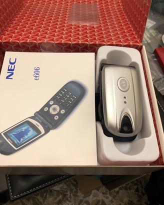 Videofonino della Tre marca Nec e606
