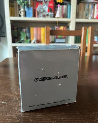 Gameboy Advance SP con scatola originale