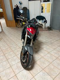 Zontes 310r con soli 7500km!!