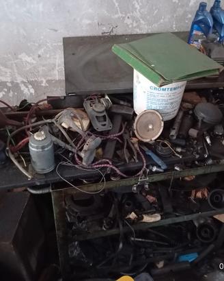 OGGETTI E PARTI MECCANICE AUTO