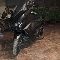 Yamaha T Max 560 - 2021