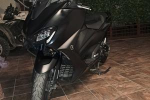 Yamaha T Max 560 - 2021