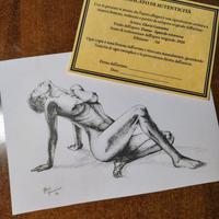 donna-sguardo retroverso disegno