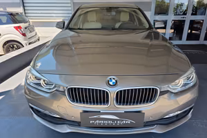 Bmw 320 320d xDrive Touring Luxury