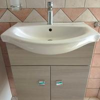 Mobile bagno sospeso