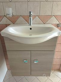 Mobile bagno sospeso