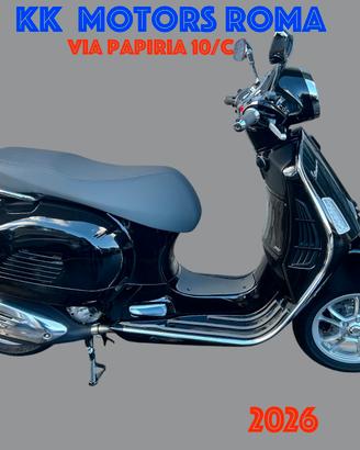 Piaggio Vespa 310 GTS hpe-Nero Convinto- 2026
