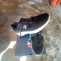 scarpe ginnastica usate solo in palestra