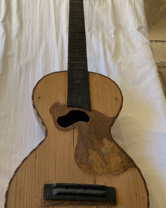Chitarra antica Ruggero Castorina – Liuteria IT