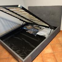 Letto matrimoniale con contenitore