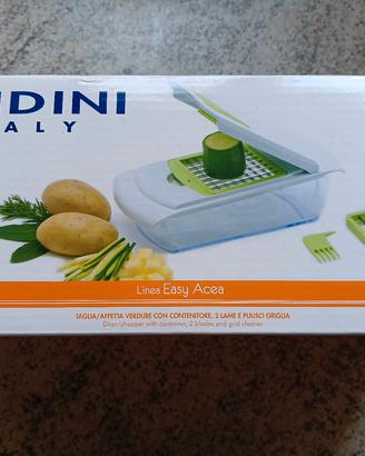 taglia affetta verdure con contenitore
