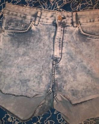 Divided Shorts jeans donna taglia M nuovo