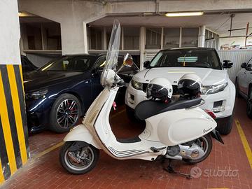 Vespa Primavera 125 – 2015 – Bianca