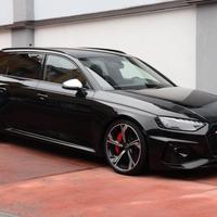 Audi RS4 Avant Dynamic Plus Pack (Carbo/DRC/SportD
