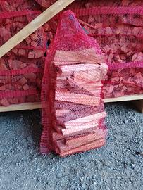 Legnetti accendifuoco in sacchi 