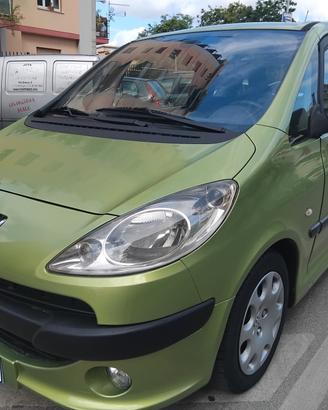 PEUGEOT 1007 CAMBIO AUTOMATICO